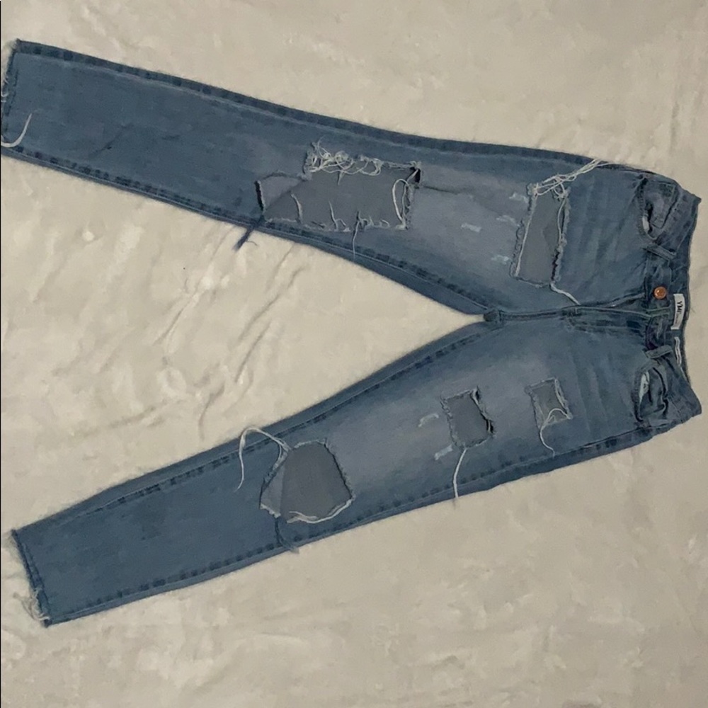Size 5; YMI; Distressed High Rise Skinny Jeans